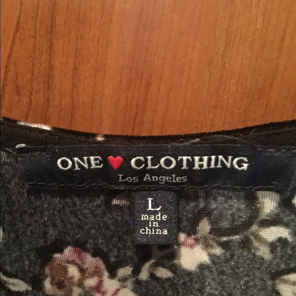 Dress - Picture 3 of 4